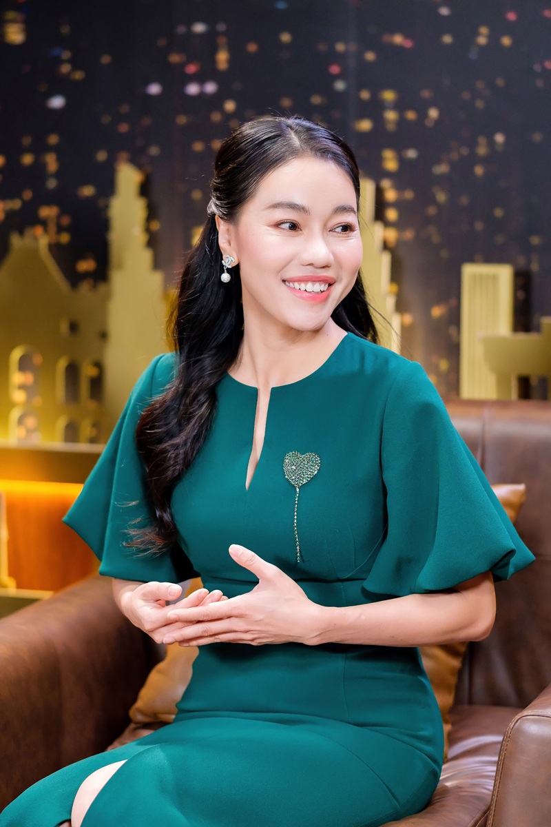 Phạm Kim Dung là ai?