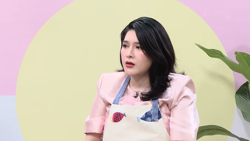 Phúc Ngân cùng lúc tốt nghiệp Bác sĩ và đạt được nhiều thành tựu trong lĩnh vực làm đẹp