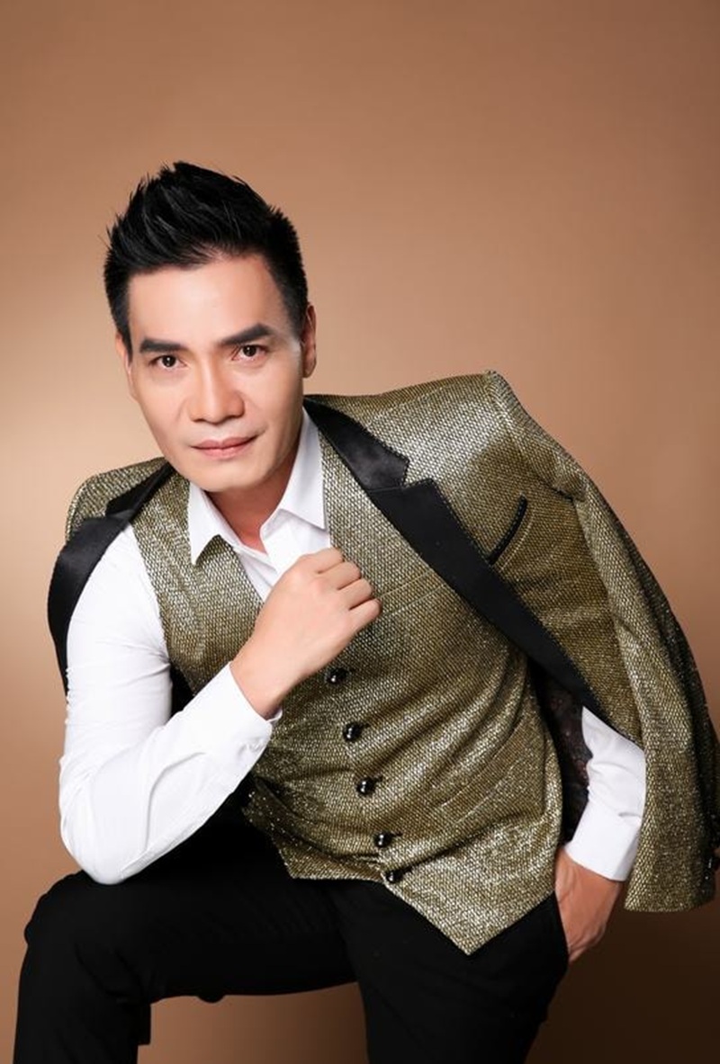 Ca sĩ Huy Cường là ai?