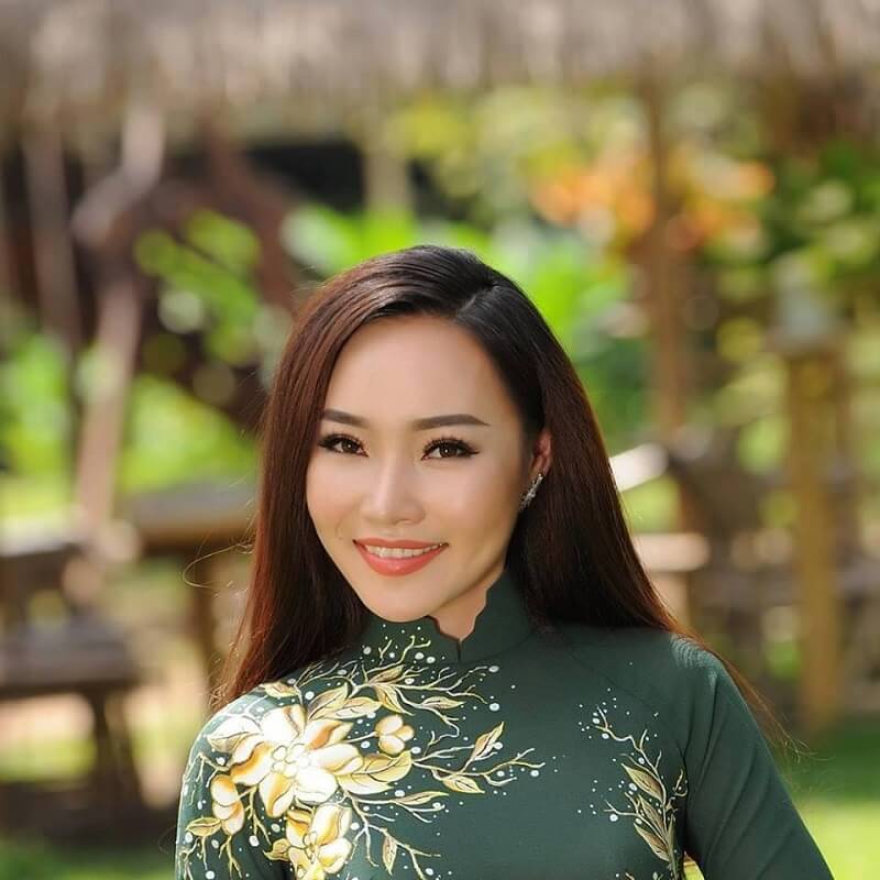 Ca sĩ Lý Thu Thảo