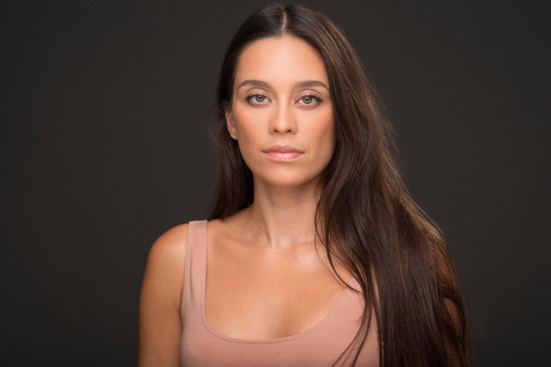 Clarice đảm nhận vai chính Eva trong phim "Urubú"