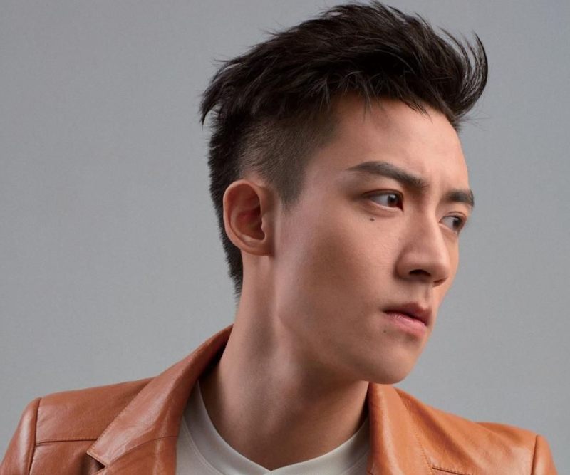 Cốc Gia Thành cũng từng vướng vào một số tin đồn đời tư và tranh cãi trên mạng xã hội