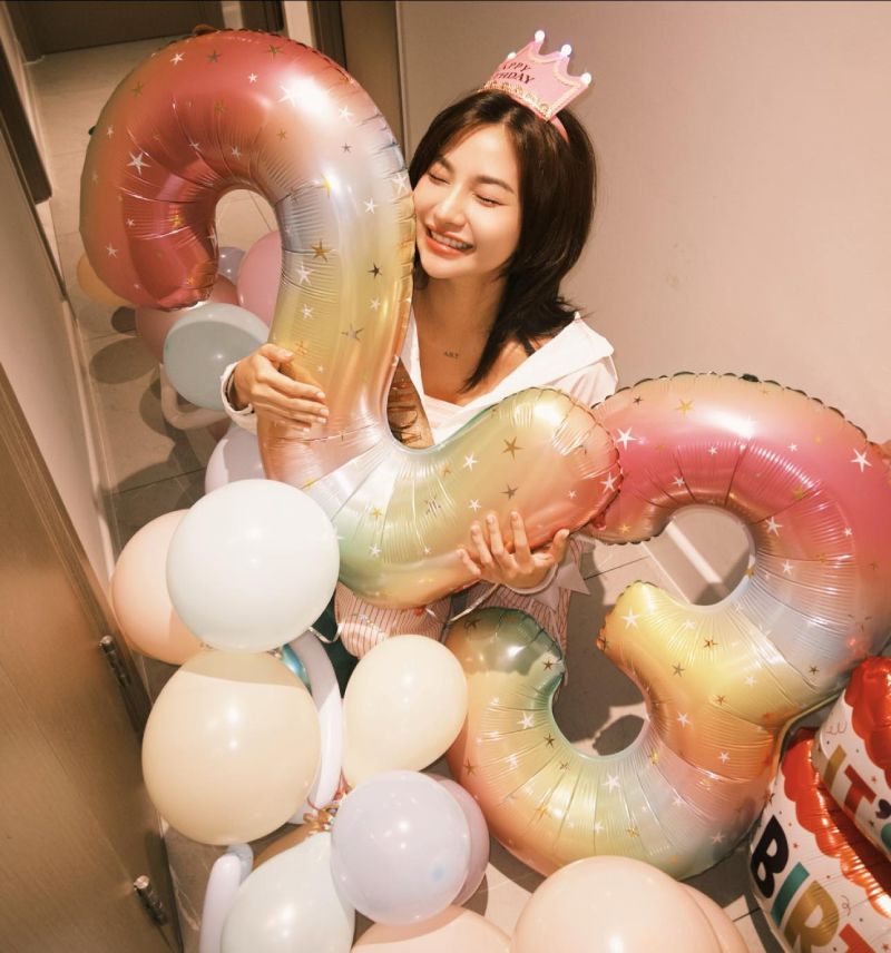 Cô nổi tiếng với khả năng chốt đơn cực nhanh và doanh thu livestream rất cao