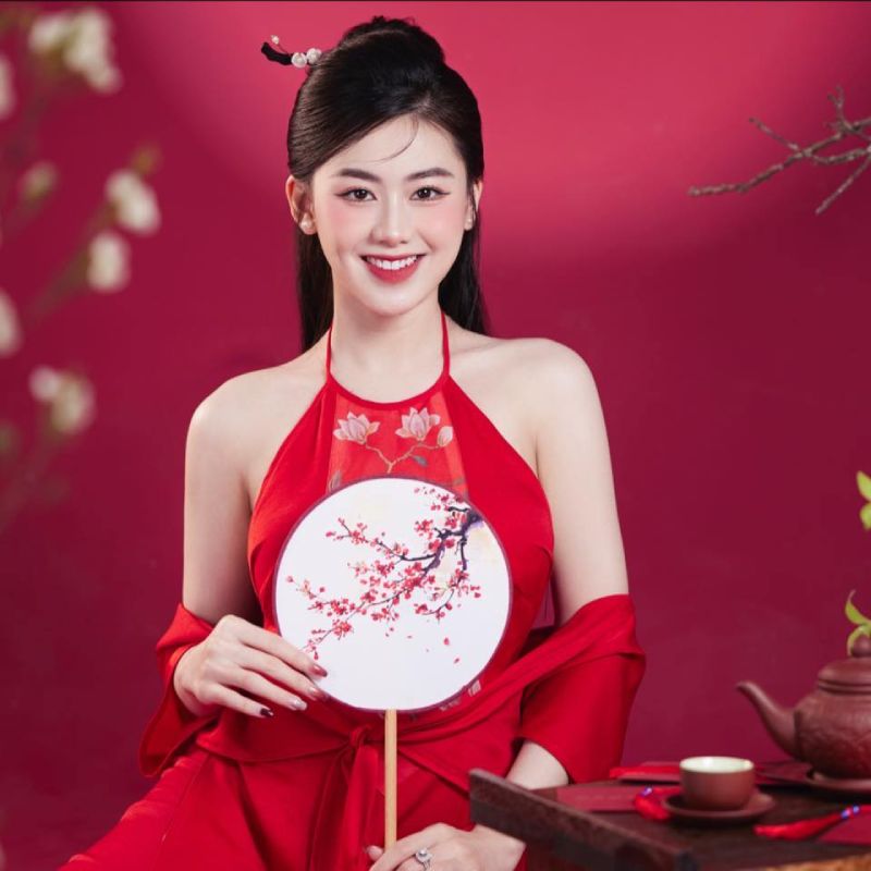 Ngọc Mai bắt đầu được chú ý từ khi tham gia chương trình “Nóng cùng World Cup 2018”