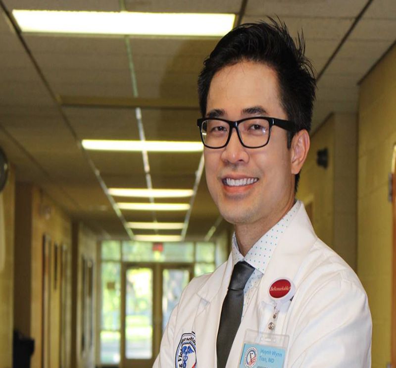 Ông là người sáng lập tổ chức VietMD.net, một tổ chức y khoa phi lợi nhuận