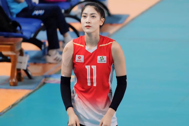Kiều Trinh mới 16 tuổi và mới tập bóng chuyền 2 năm
