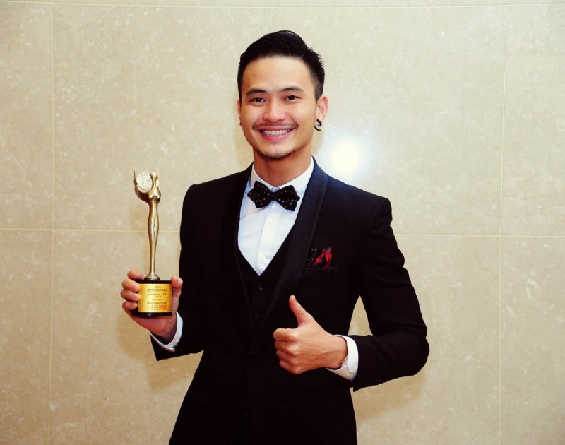 Hùng Chilhyun từng tham gia nhiều vở kịch nói tại các sân khấu Hà Nội