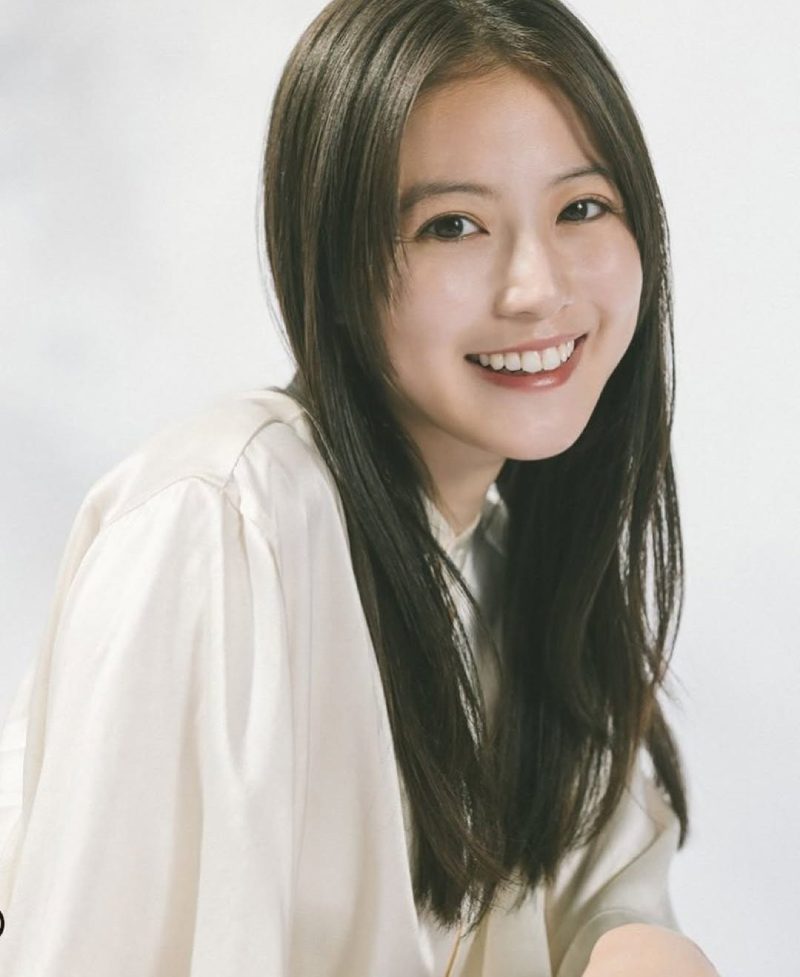 Imada Mio là một nữ diễn viên và người mẫu nổi tiếng người Nhật Bản