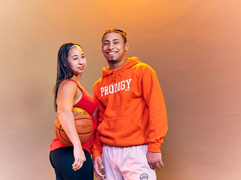 Ngoài thể thao, Jaden còn hoạt động như một influencer