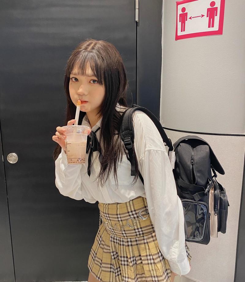 Jimmy Nguyễn thu hút sự chú ý lớn khi đăng các video hóa thân thành nhân vật nữ