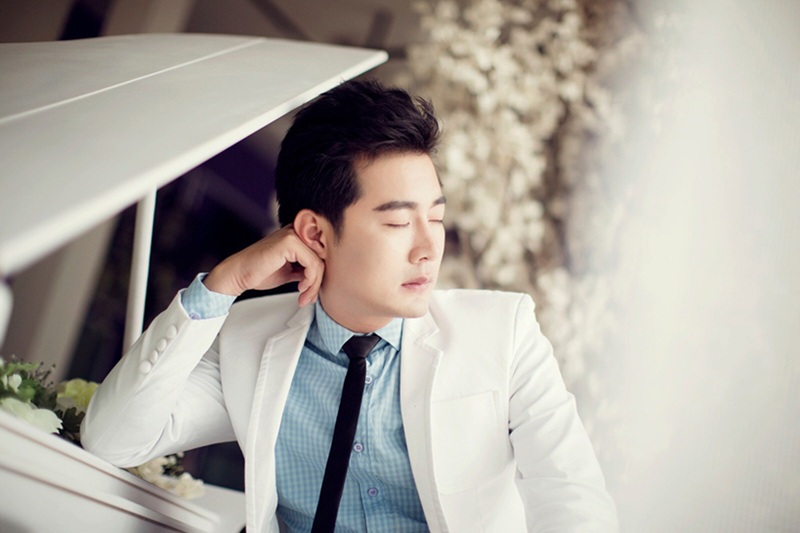 Khôi Trần là ai?