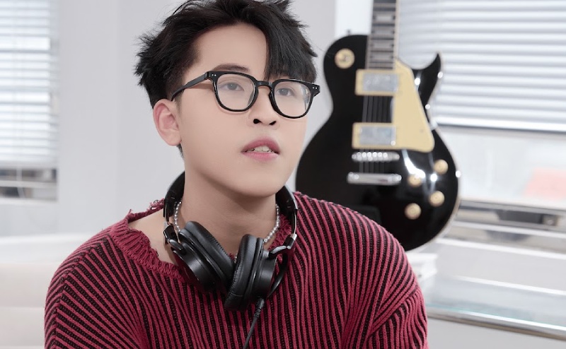 Kuun Đức Nam đã góp mặt trong nhiều MV của ca sĩ Xuân Đức