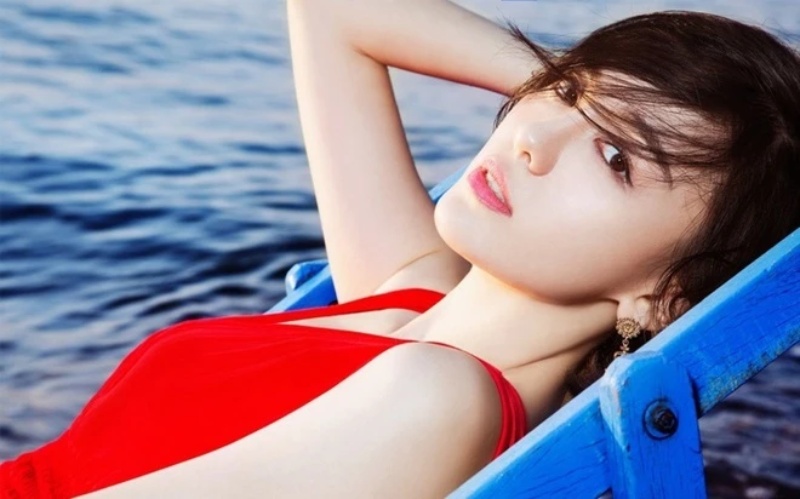 Lữ Giai Dung là nữ diễn viên truyền hình Trung Quốc thuộc thế hệ 8X