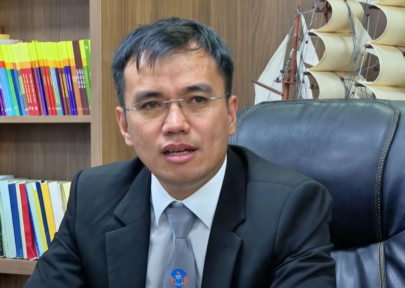 Luật sư Trần Viết Hà còn là một người sáng tạo nội dung pháp luật trên mạng xã hội