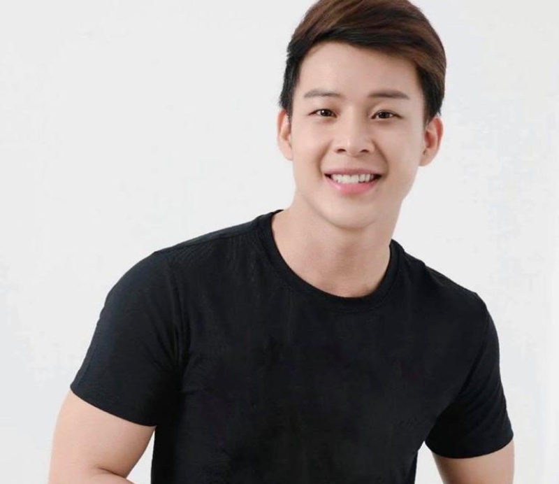 Mai Thanh Tú là nam MC, diễn viên sân khấu kịch điển trai