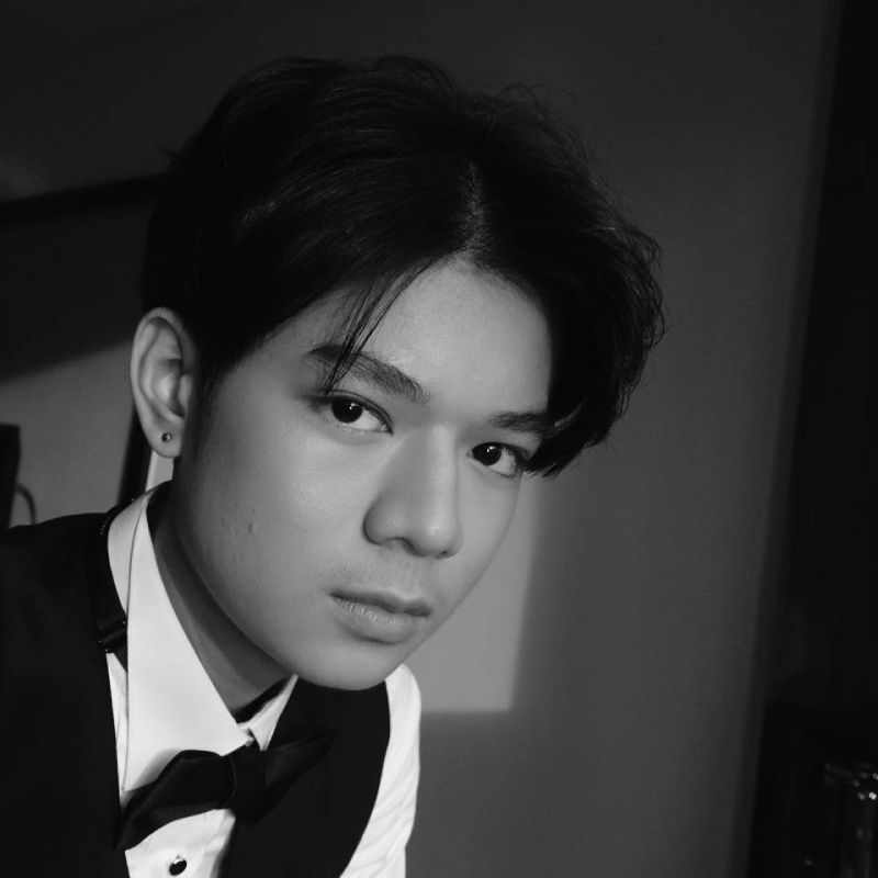 Marco sở hữu lượng người theo dõi đáng kể trên mạng xã hội