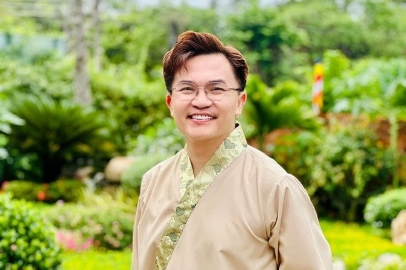 MC Đại Nghĩa là diễn viên sân khấu, diễn viên điện ảnh, diễn viên lồng tiếng và MC nổi tiếng