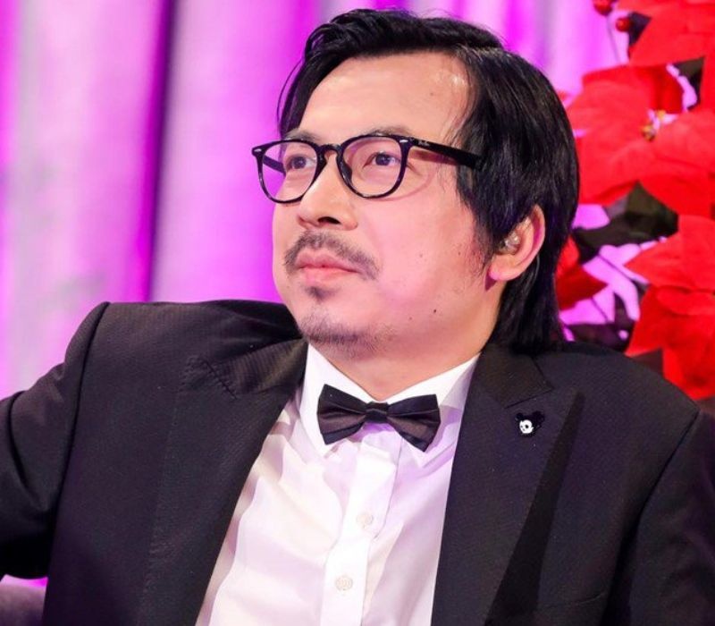 Đinh Tiến Dũng bắt đầu sự nghiệp với công tác thanh niên tại Trung ương Đoàn