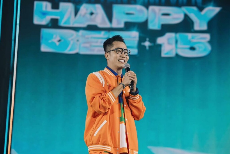 Hoàng Rapper sở hữu chất giọng ấm, flow rap đặc trưng