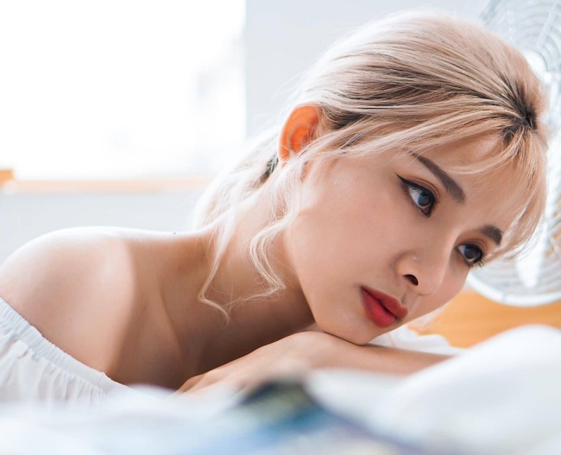 Ngọc Kara là nữ ca sĩ sở hữu giọng ca nội lực