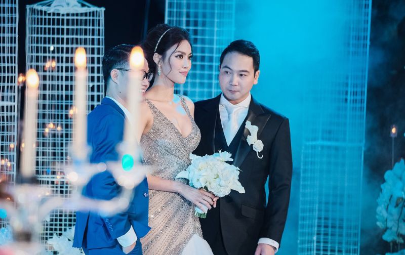 Anh đã kết hôn với Lan Khuê từ tháng 10/2018 và có gia đình riêng