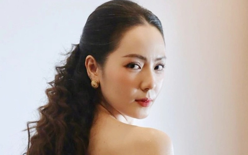 Phương Linh là ai?