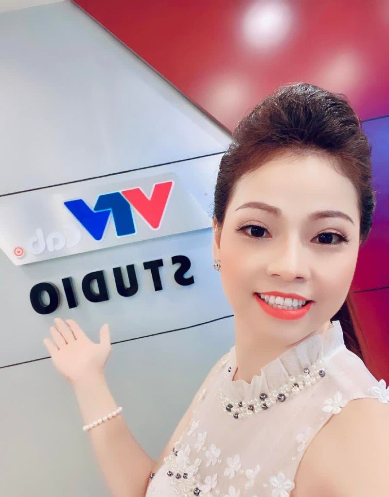 Trúc Quỳnh được biết nhiều qua những vai thường là đánh ghen, đòi nợ