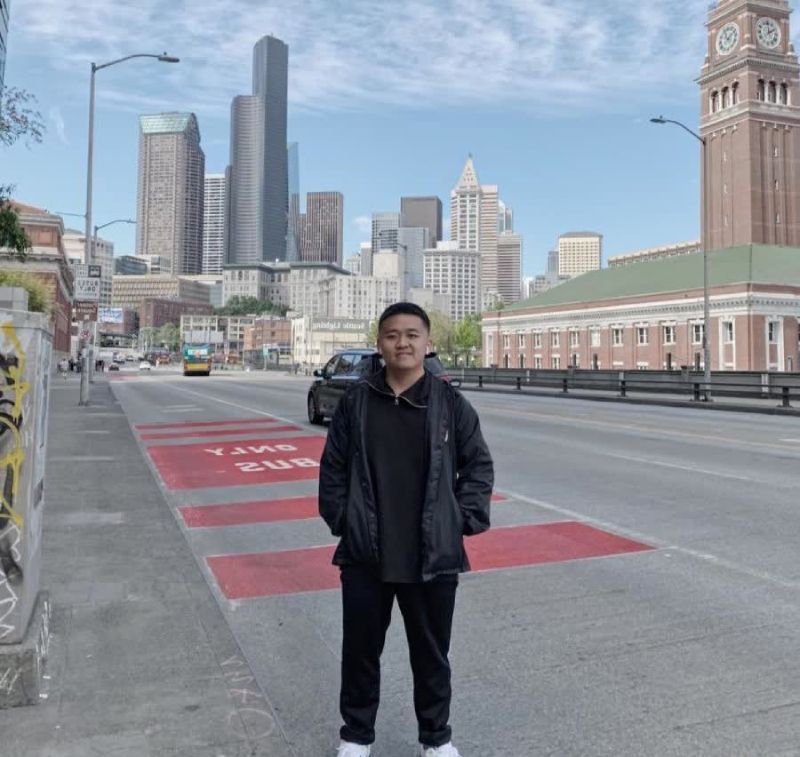 Anh cũng từng dính vào một số tranh cãi lớn trên mạng xã hội