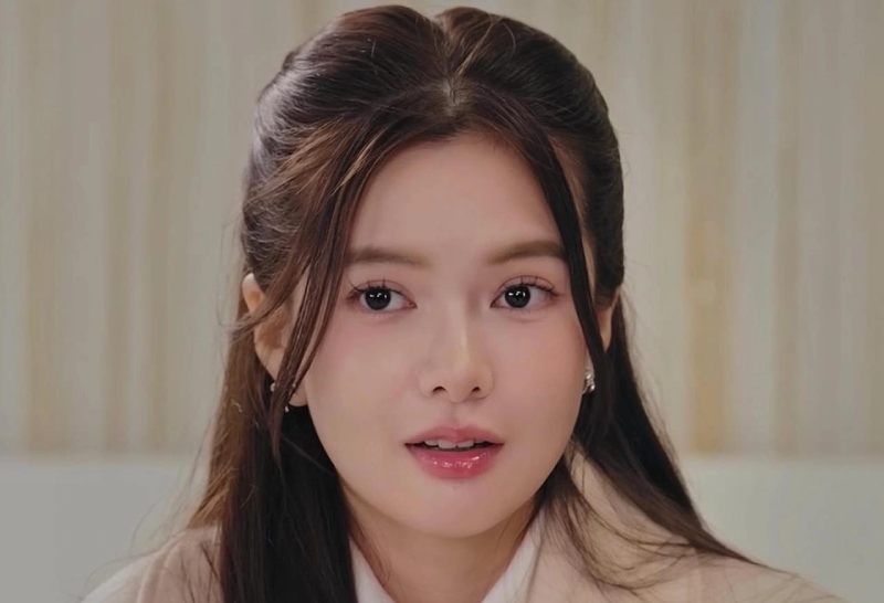 Yên Đan bắt đầu nổi bật như một tiktoker và influencer chuyên về làm đẹp, thời trang và chăm sóc da