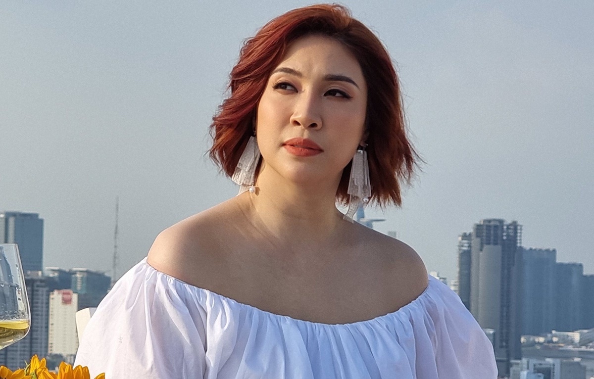 Ca sĩ Pha Lê: Cuộc Sống và Sự Nghiệp