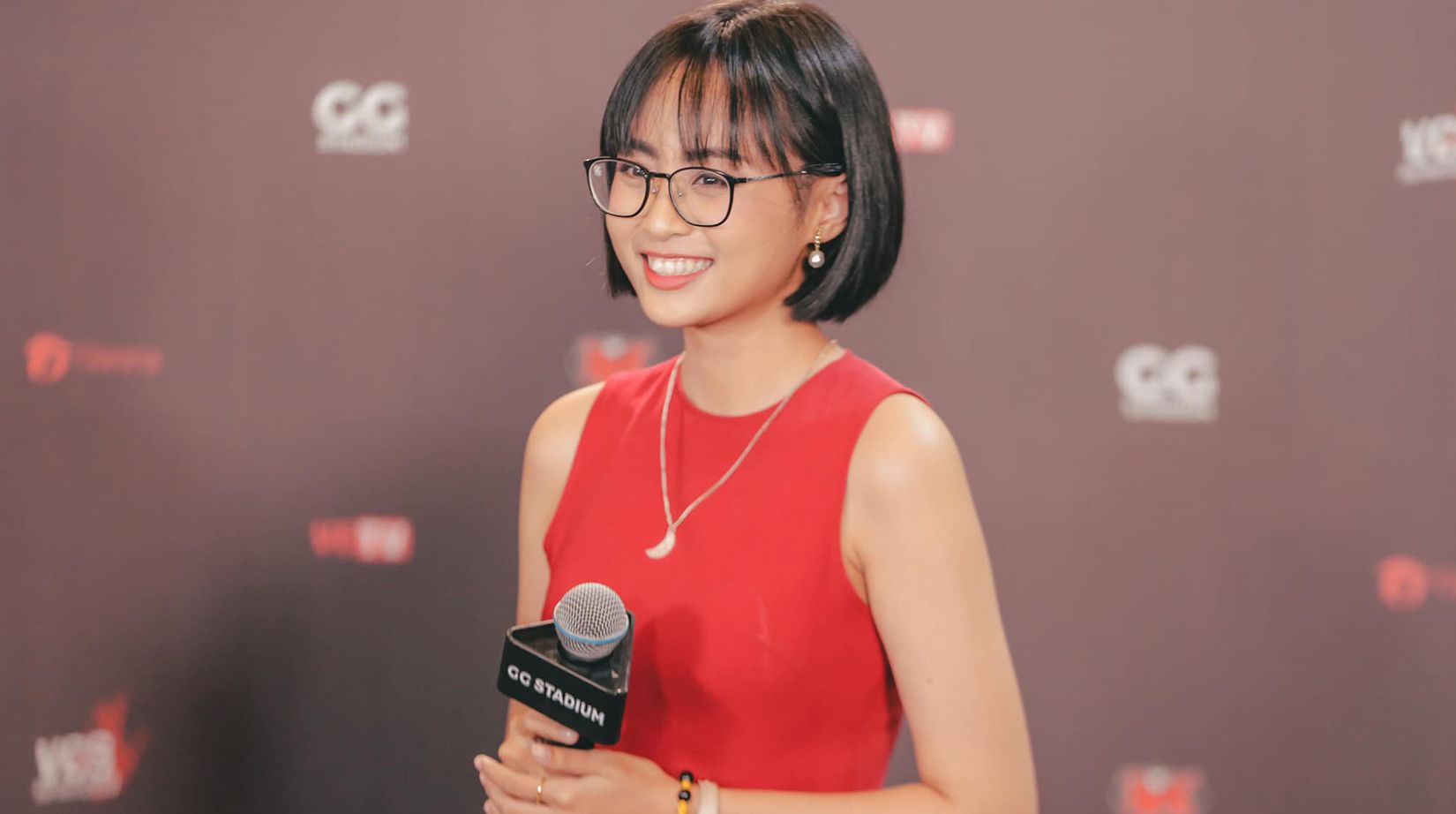 Cuộc Đời Và Sự Nghiệp Của mc minh nghi