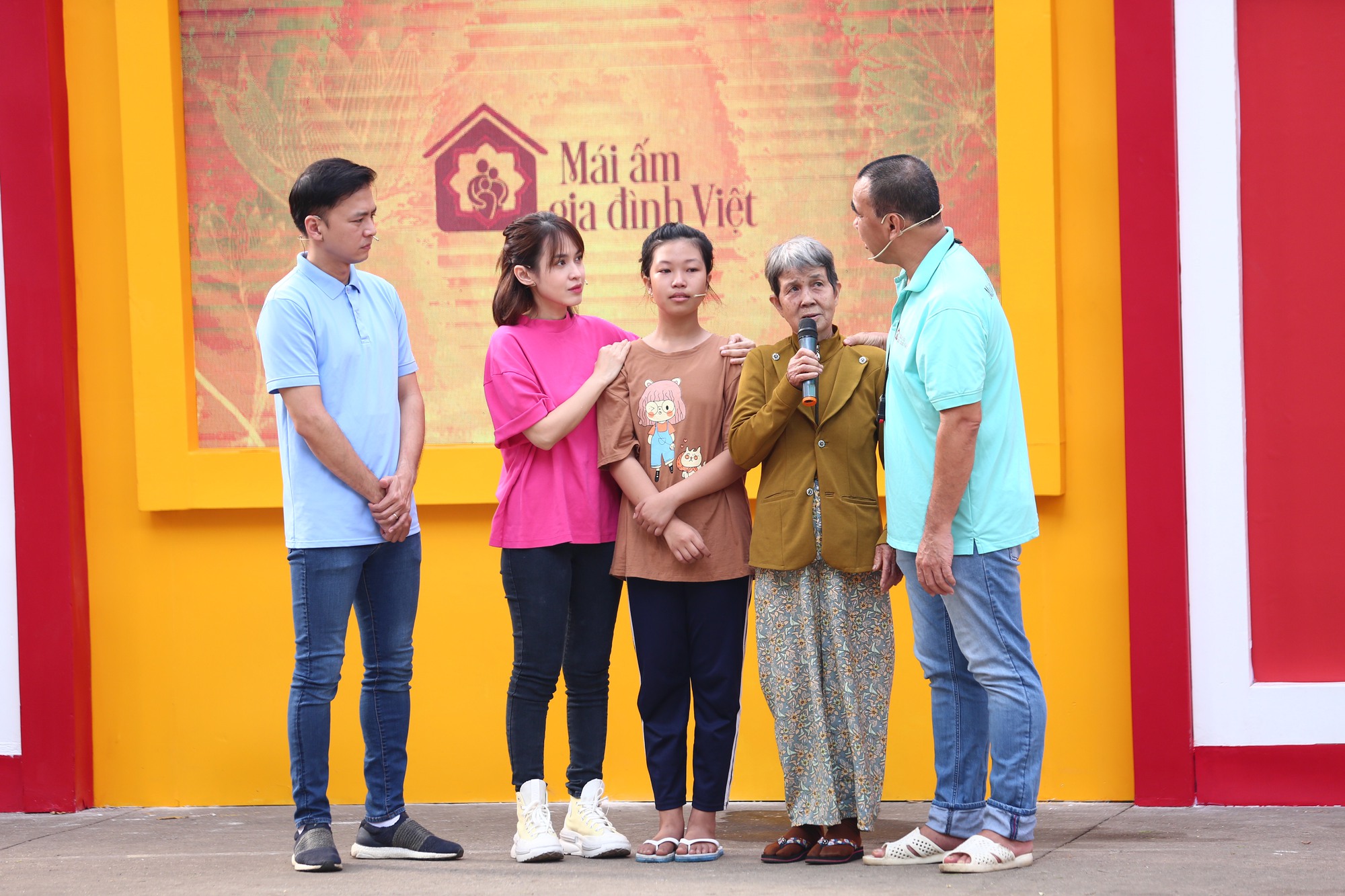 diễn viên văn anh: Cuộc Đời và Sự Nghiệp