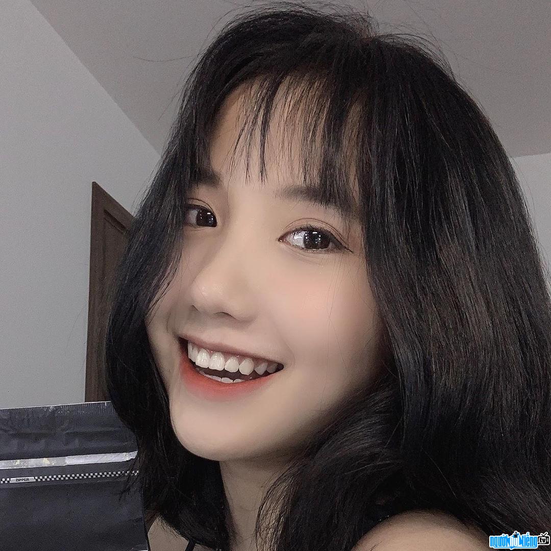 gioi-thieu-tong-quan-ve-le-thi-khanh-huyen