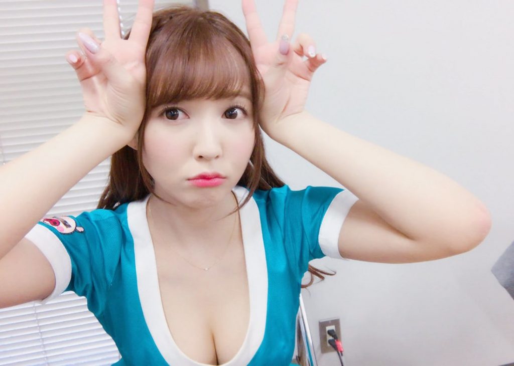 Mikami Yua: Cuộc Đời và Sự Nghiệp