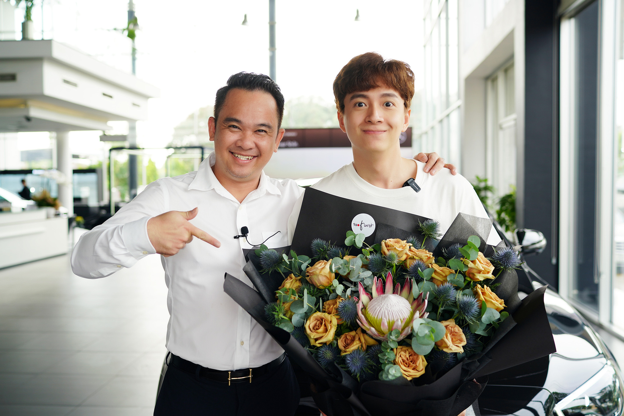 Mr. Xuân Hoàn trong cuộc đời và sự nghiệp
