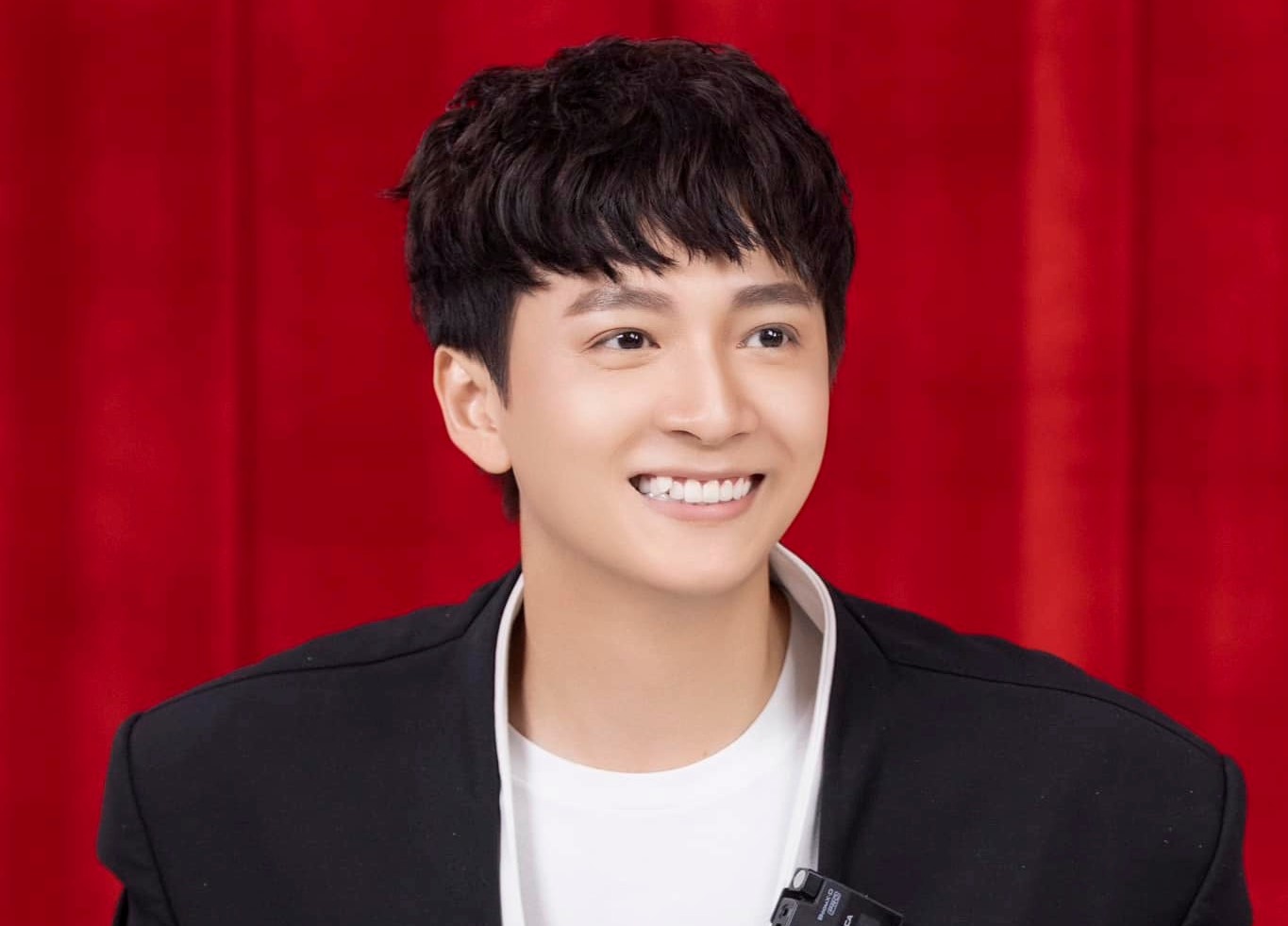 ngo-kien-huy-tong-quan