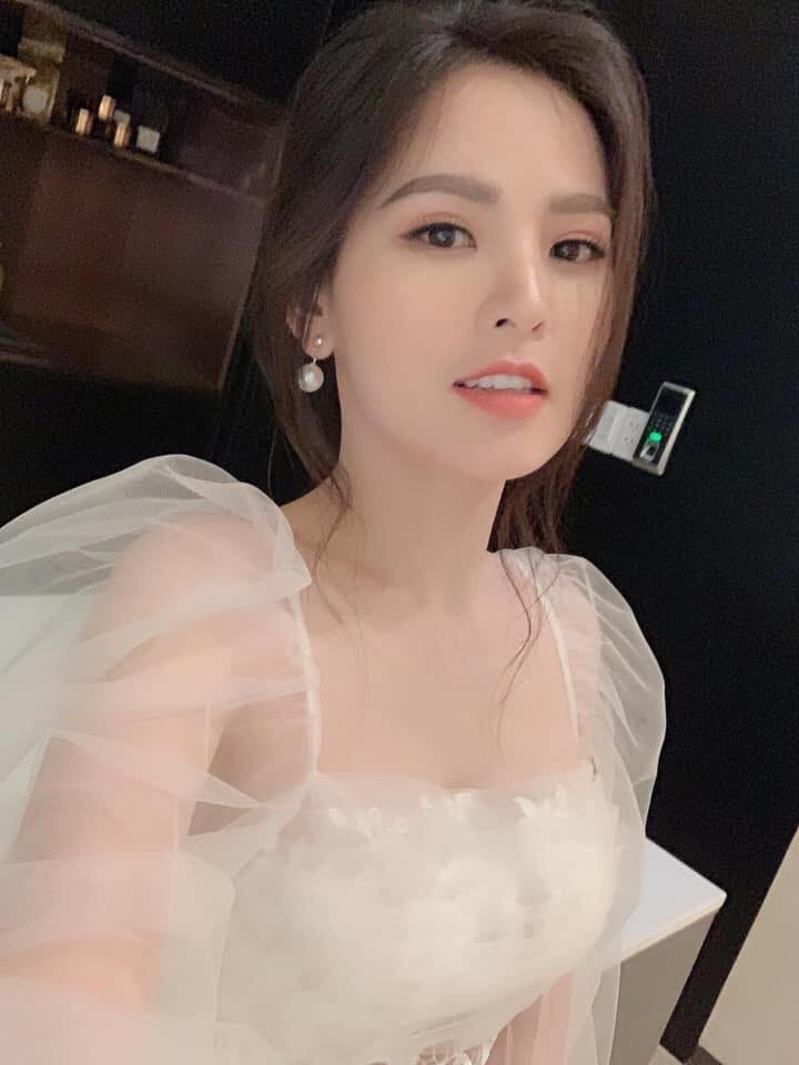 Phi Huyền Trang - Diễn Viên Đình Đám