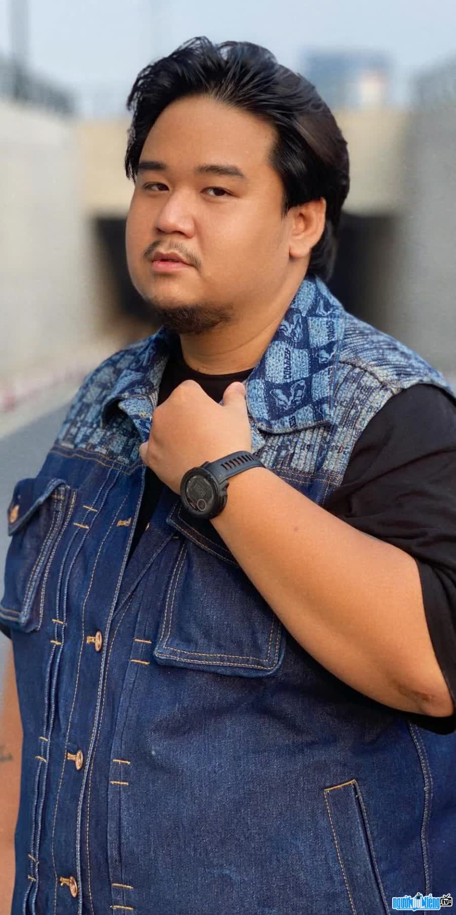 tao-rapper-thong-tin-tong-quan