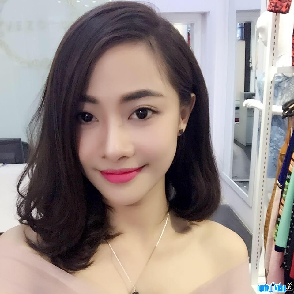 thach-thu-huyen-nu-dien-vien-noi-tieng