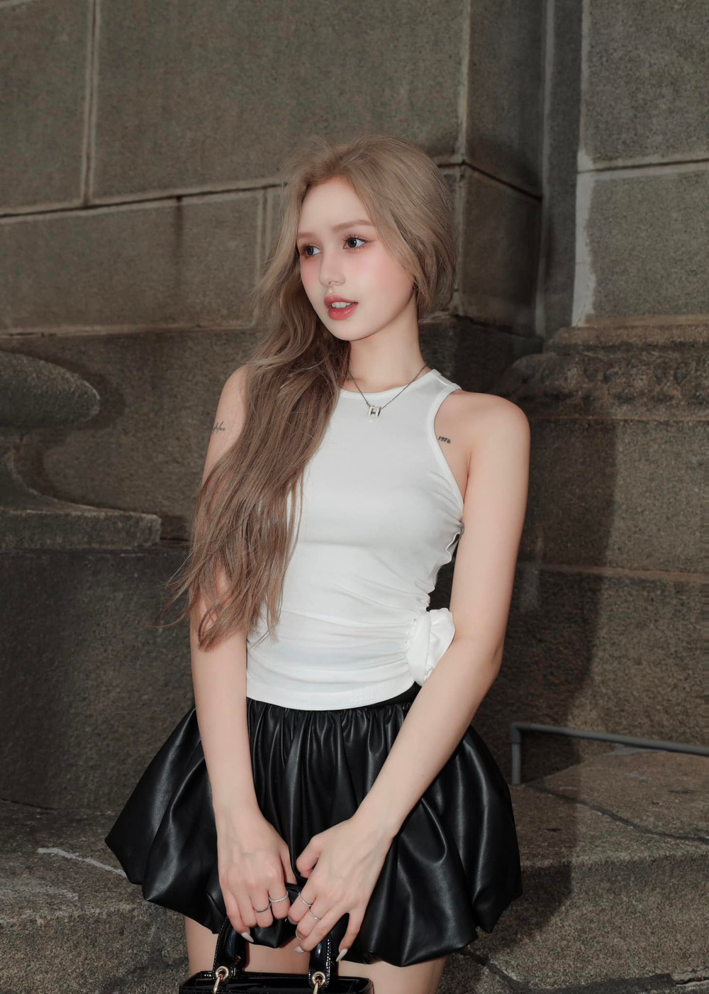 xoai-non-nguoi-mau-va-influencer-noi-tieng